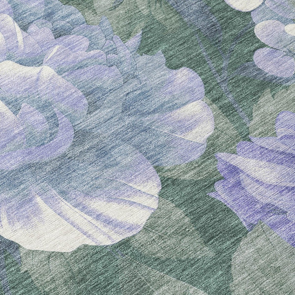 HomeRoots 5' Indoor Outdoor Floral Area Rug - Stylish, Washable, Stain-Resistant Design for Any Space Lavender 5' x 7'6" 611568