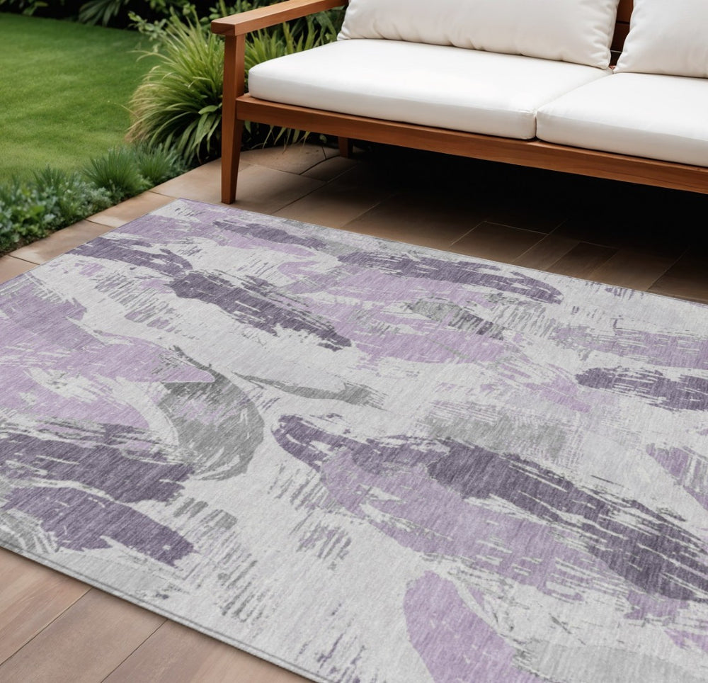 HomeRoots 9' X 12' Contemporary Lavender & Lilac Abstract Area Rug - Washable, Durable for Indoor/Outdoor Use 611890