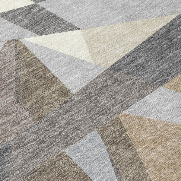 HomeRoots 8' Taupe Khaki and Gray Round Geometric Area Rug - Stylish, Washable, Indoor/Outdoor Versatile Design 611972