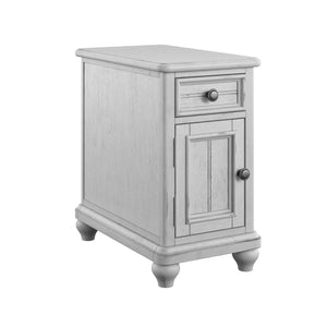 English Elm Wallace & Bay - Gray Chairside Table — Coastal Oyster Engineered Wood Accent Table, Compact 16.5x26.5x25.5", Easy-Care Finish B2709P212403