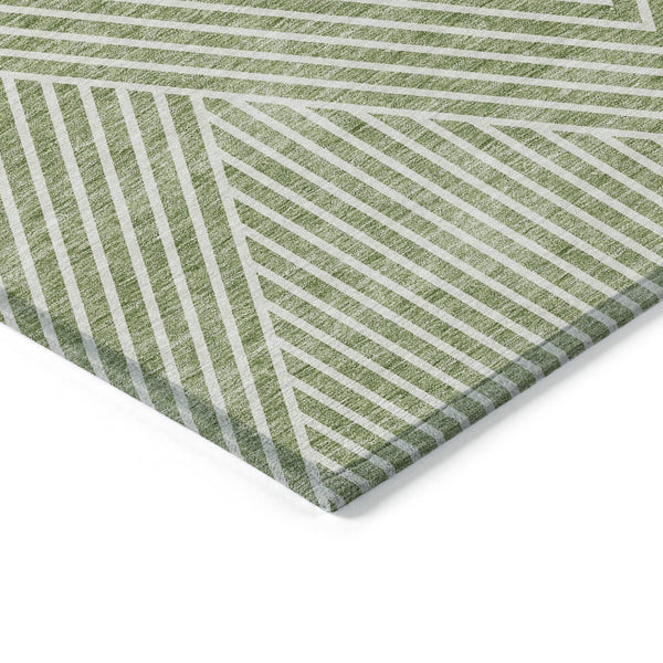 Homeroots 3' X 5' Stylish Geometric Washable Area Rug For Indoor And Outdoor Spaces - Durable & Versatile Design Sage Polyester 612099
