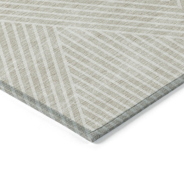 Homeroots 3' X 5' Stylish Geometric Washable Area Rug For Indoor And Outdoor Spaces - Durable & Versatile Design Beige Polyester 612103
