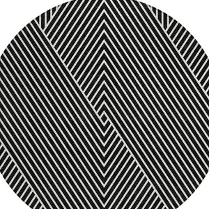 Homeroots 3' X 5' Stylish Geometric Washable Area Rug For Indoor And Outdoor Spaces - Durable & Versatile Design Black Polyester 612108