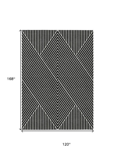 Homeroots 3' X 5' Stylish Geometric Washable Area Rug For Indoor And Outdoor Spaces - Durable & Versatile Design Black Polyester 612111