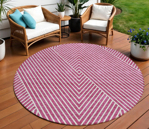 Homeroots 3' X 5' Stylish Geometric Washable Area Rug For Indoor And Outdoor Spaces - Durable & Versatile Design Blush Polyester 612114