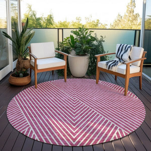 Homeroots 3' X 5' Stylish Geometric Washable Area Rug For Indoor And Outdoor Spaces - Durable & Versatile Design Blush Polyester 612114