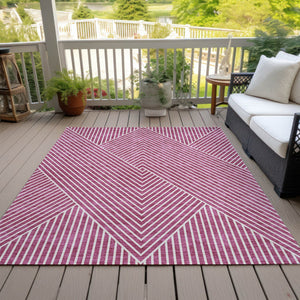 Homeroots 3' X 5' Stylish Geometric Washable Area Rug For Indoor And Outdoor Spaces - Durable & Versatile Design Blush Polyester 612117