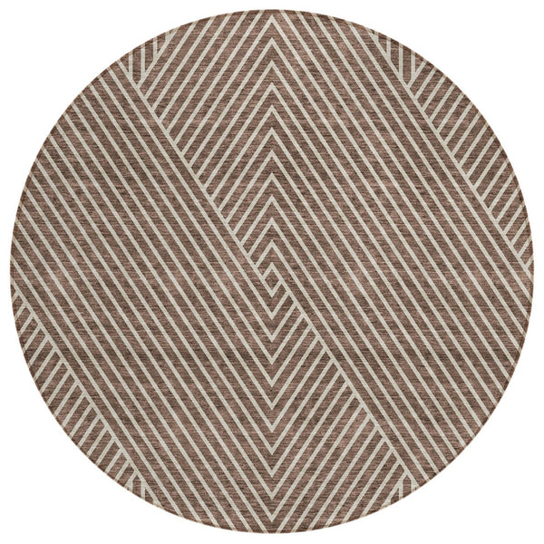 HomeRoots 5' Durable Brown and Ivory Geometric Area Rug – Stylish Washable Indoor/Outdoor Solution for Homes 8' Round 612120