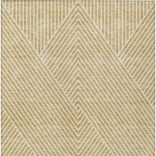 Homeroots 3' X 5' Stylish Geometric Washable Area Rug For Indoor And Outdoor Spaces - Durable & Versatile Design Gold Polyester 612125