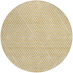 Homeroots 3' X 5' Stylish Geometric Washable Area Rug For Indoor And Outdoor Spaces - Durable & Versatile Design Gold Polyester 612126
