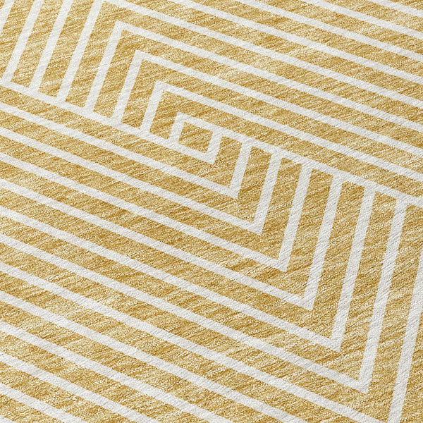 Homeroots 3' X 5' Stylish Geometric Washable Area Rug For Indoor And Outdoor Spaces - Durable & Versatile Design Gold Polyester 612126