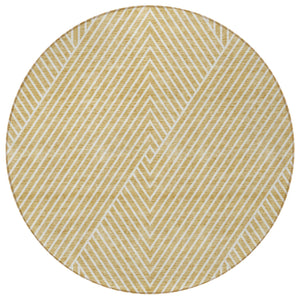 Homeroots 3' X 5' Stylish Geometric Washable Area Rug For Indoor And Outdoor Spaces - Durable & Versatile Design Gold Polyester 612126