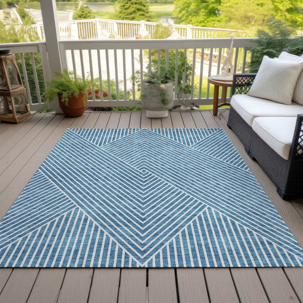 Homeroots 3' X 5' Stylish Geometric Washable Area Rug For Indoor And Outdoor Spaces - Durable & Versatile Design Teal Blue Polyester 612142