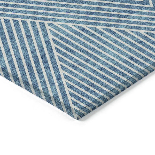 Homeroots 3' X 5' Stylish Geometric Washable Area Rug For Indoor And Outdoor Spaces - Durable & Versatile Design Teal Blue Polyester 612147
