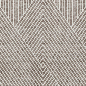 Homeroots 3' X 5' Stylish Geometric Washable Area Rug For Indoor And Outdoor Spaces - Durable & Versatile Design Taupe Polyester 612148