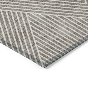 Homeroots 3' X 5' Stylish Geometric Washable Area Rug For Indoor And Outdoor Spaces - Durable & Versatile Design Taupe Polyester 612153