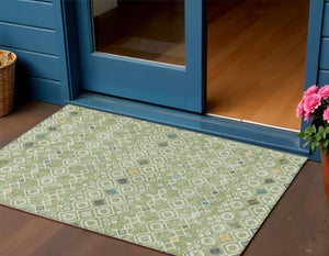 Homeroots 3' X 5' Southwestern Washable Indoor Outdoor Area Rug - Durable, Stylish, Stain Resistant Design Sage Polyester 612166