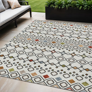 Homeroots 3' X 5' Southwestern Washable Indoor Outdoor Area Rug - Durable, Stylish, Stain Resistant Design Ivory Polyester 612185
