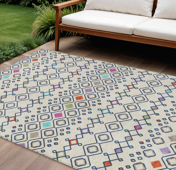 Homeroots 3' X 5' Southwestern Washable Indoor Outdoor Area Rug - Durable, Stylish, Stain Resistant Design Linen Polyester 612194