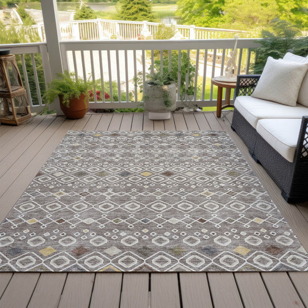 Homeroots 3' X 5' Southwestern Washable Indoor Outdoor Area Rug - Durable, Stylish, Stain Resistant Design Taupe Polyester 612230