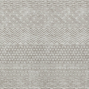 Homeroots 3' Washable Indoor Outdoor Area Rug With Chevron Design - Durable, Stain Resistant, Versatile Décor Beige Polyester 612232
