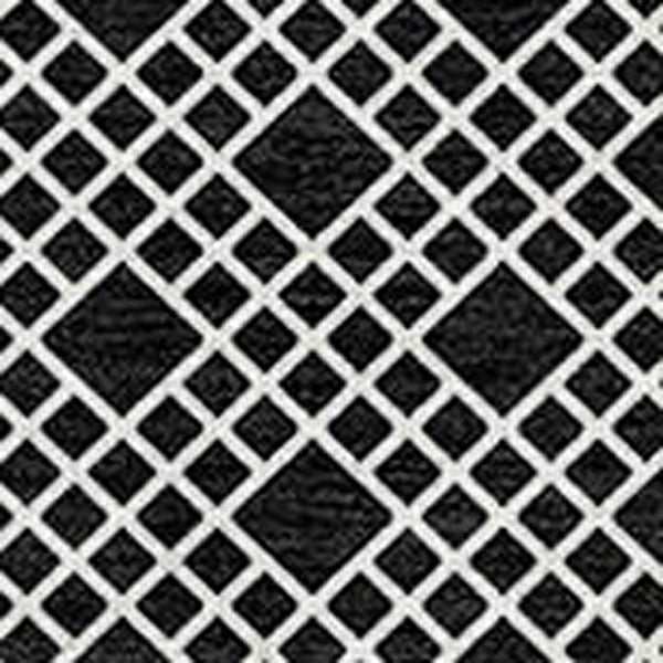 Homeroots 3' Washable Indoor Outdoor Area Rug With Chevron Design - Durable, Stain Resistant, Versatile Décor Black Polyester 612238