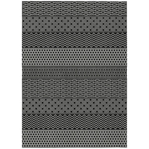 HomeRoots 5' Transform Your Space with a Black and Ivory Chevron Washable Rug for Indoor and Outdoor Use 5' X 8' 612239