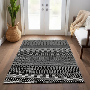 HomeRoots 5' Transform Your Space with a Black and Ivory Chevron Washable Rug for Indoor and Outdoor Use 9' X 12' 612242
