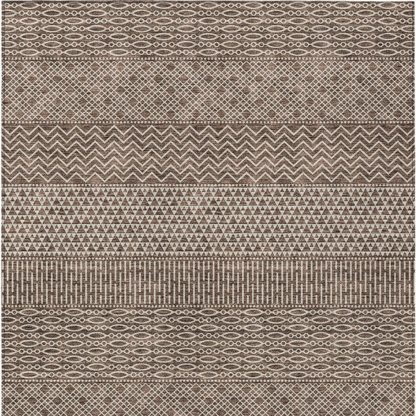 Homeroots 3' Washable Indoor Outdoor Area Rug With Chevron Design - Durable, Stain Resistant, Versatile Décor Brown Polyester 612244