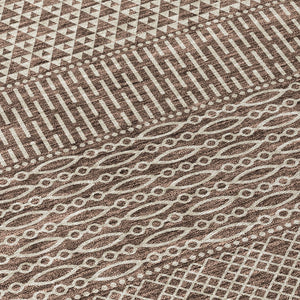 Homeroots 3' Washable Indoor Outdoor Area Rug With Chevron Design - Durable, Stain Resistant, Versatile Décor Brown Polyester 612246