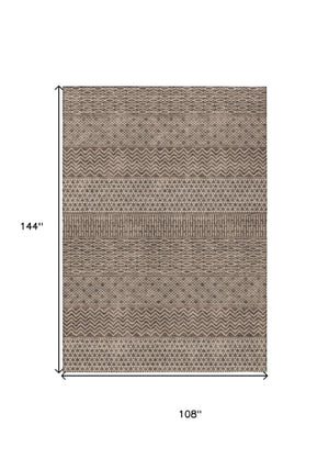 Homeroots 3' Washable Indoor Outdoor Area Rug With Chevron Design - Durable, Stain Resistant, Versatile Décor Brown Polyester 612248
