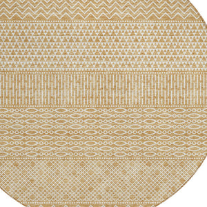 Homeroots 3' Washable Indoor Outdoor Area Rug With Chevron Design - Durable, Stain Resistant, Versatile Décor Gold Polyester 612258