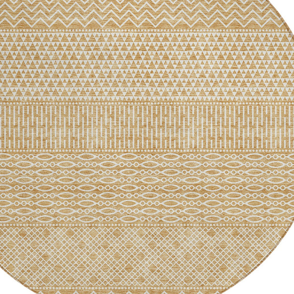 Homeroots 3' Washable Indoor Outdoor Area Rug With Chevron Design - Durable, Stain Resistant, Versatile Décor Gold Polyester 612258
