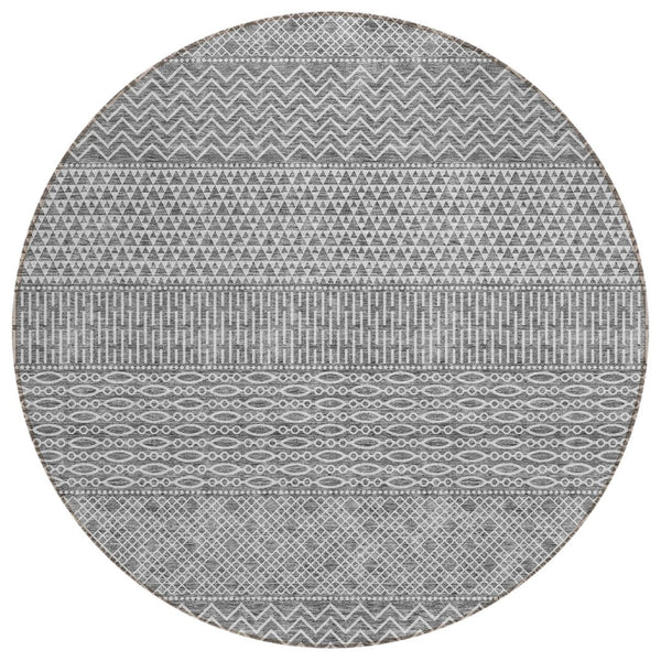 HomeRoots 5' Gray and Silver Chevron Washable Area Rug - Durable, Indoor-Outdoor Design for High-Traffic Spaces 8' Round 612264