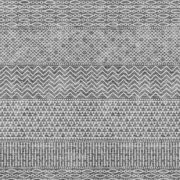 Homeroots 3' Washable Indoor Outdoor Area Rug With Chevron Design - Durable, Stain Resistant, Versatile Décor Gray Polyester 612265