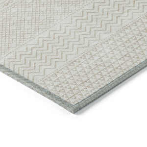 Homeroots 3' Washable Indoor Outdoor Area Rug With Chevron Design - Durable, Stain Resistant, Versatile Décor Ivory Polyester 612269