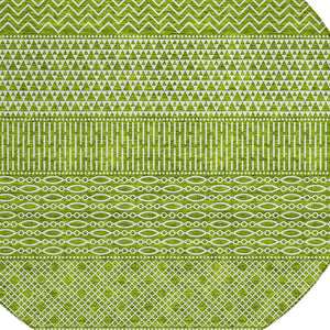 Homeroots 3' Washable Indoor Outdoor Area Rug With Chevron Design - Durable, Stain Resistant, Versatile Décor Lime Green Polyester 612276