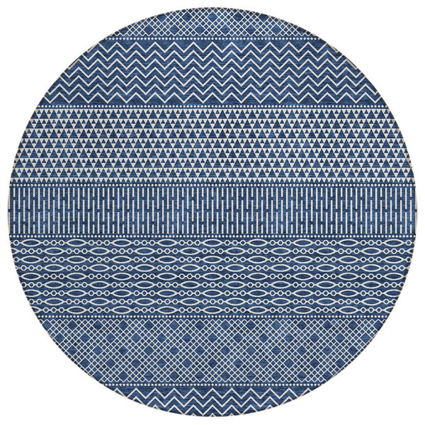 HomeRoots 5' Modern Navy Blue and Ivory Chevron Indoor Outdoor Area Rug – Durable, Washable, Stylish Design 8' Round 612282