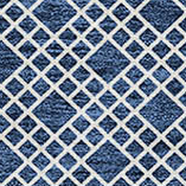 Homeroots 3' Washable Indoor Outdoor Area Rug With Chevron Design - Durable, Stain Resistant, Versatile Décor Navy Blue Polyester 612283