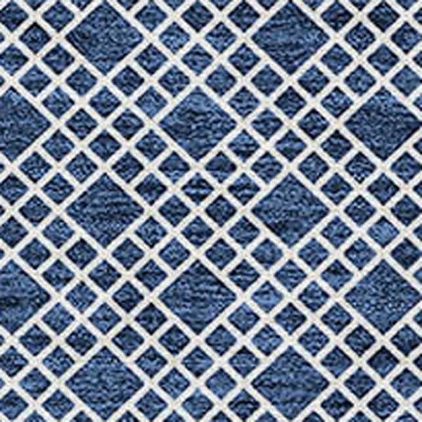 Homeroots 3' Washable Indoor Outdoor Area Rug With Chevron Design - Durable, Stain Resistant, Versatile Décor Navy Blue Polyester 612285