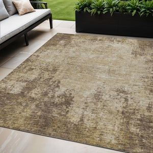 HomeRoots 5' Brown and Beige Abstract Area Rug – Stylish, Washable Design for Indoor and Outdoor Spaces 5' X 8' 612311