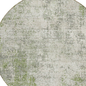 HomeRoots 5' Green and Ivory Abstract Area Rug – Stylish, Washable Design for Indoor and Outdoor Spaces 8' Round 612324
