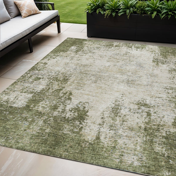 HomeRoots 5' Olive Green and Ivory Abstract Area Rug - Stylish, Washable, Indoor/Outdoor Design for Versatility 5' X 8' 612335