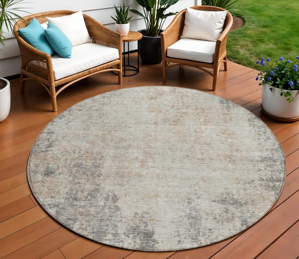 HomeRoots 5' Stylish Taupe and Ivory Abstract Indoor-Outdoor Rug - Durable, Washable, Versatile for Any Space 8' Round 612372