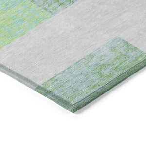 Homeroots 3' Stylish Geometric Washable Area Rug For Indoor/Outdoor Use - Durable, Stain Resistant Design Sage Polyester 612382