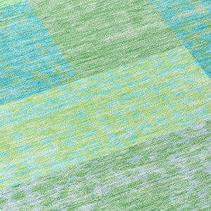 Homeroots 3' Stylish Geometric Washable Area Rug For Indoor/Outdoor Use - Durable, Stain Resistant Design Sage Polyester 612384