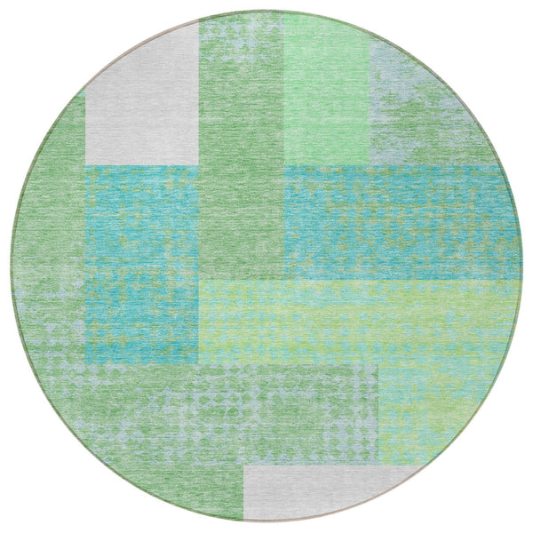 Homeroots 3' Stylish Geometric Washable Area Rug For Indoor/Outdoor Use - Durable, Stain Resistant Design Sage Polyester 612384