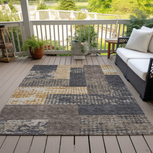 Homeroots 3' Stylish Geometric Washable Area Rug For Indoor/Outdoor Use - Durable, Stain Resistant Design Coffee Polyester 612403