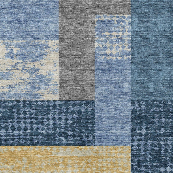 Homeroots 3' Stylish Geometric Washable Area Rug For Indoor/Outdoor Use - Durable, Stain Resistant Design Denim Blue Polyester 612407