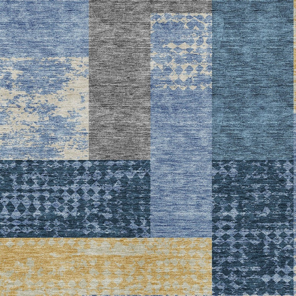 Homeroots 3' Stylish Geometric Washable Area Rug For Indoor/Outdoor Use - Durable, Stain Resistant Design Denim Blue Polyester 612409
